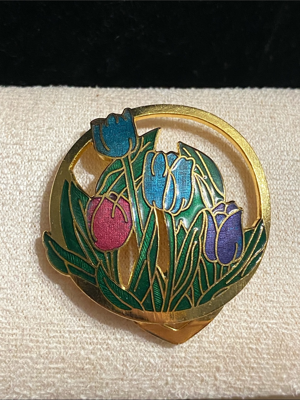 Cloisonné Scarf Clip